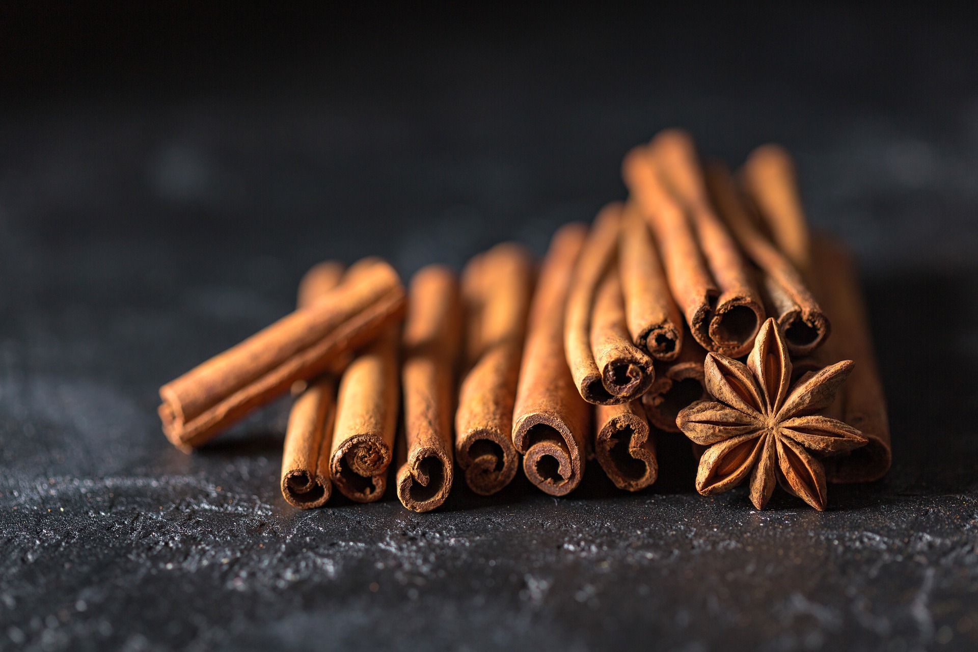 cinnamon-1971496_1920-1