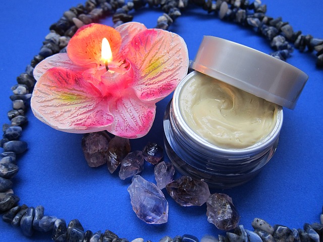 skincare-1122666_640